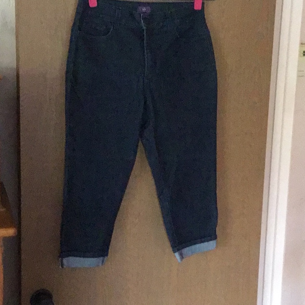 EUC NYDJ Cropped Denim Jeans